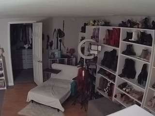 Miss Olivia Black Dressing Room